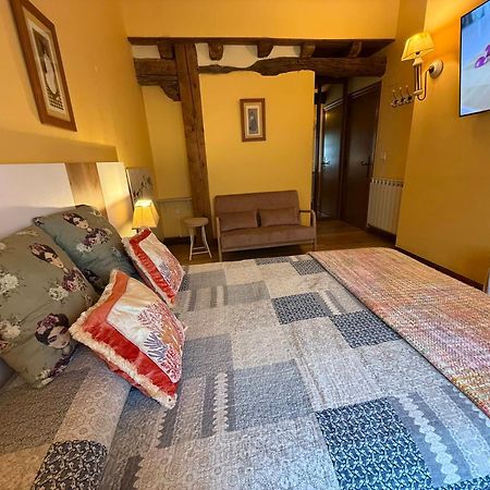 Гостьовий будинок Casa Peluaga Оярсун Екстер'єр фото