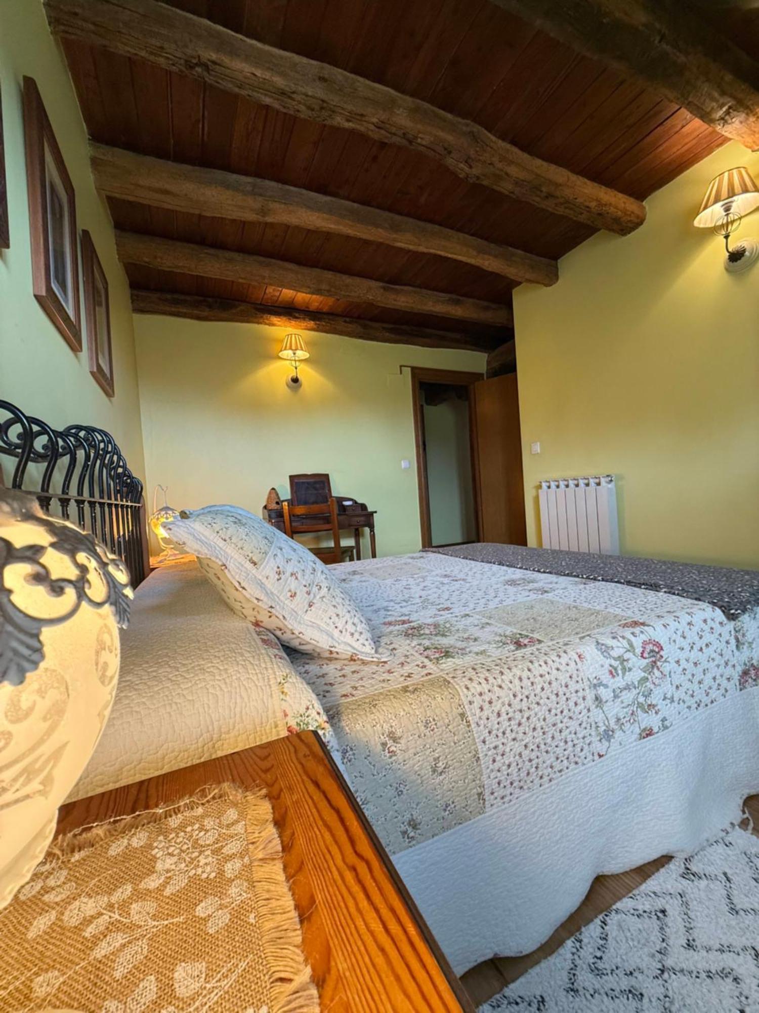 Гостьовий будинок Casa Peluaga Оярсун Екстер'єр фото